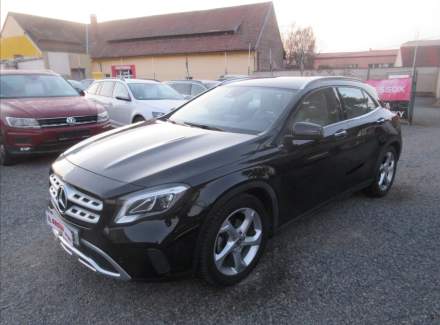 Mercedes-Benz - GLA