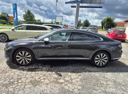 Volkswagen - Arteon