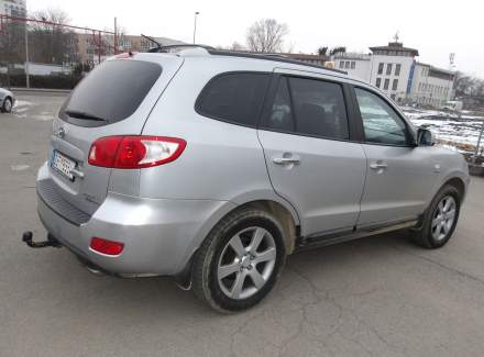 Hyundai - Santa FE