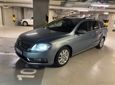 Volkswagen - Passat