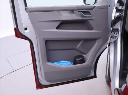 Volkswagen - Caravelle