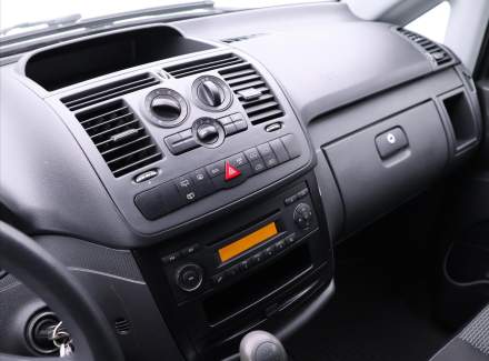 Mercedes-Benz - Vito