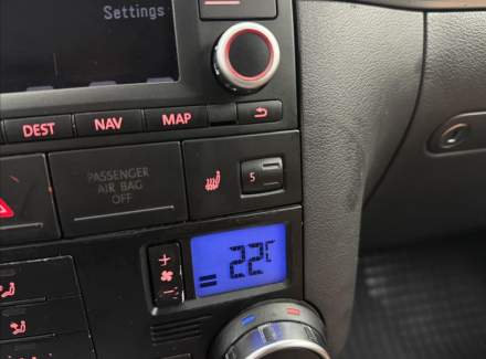 Volkswagen - Touareg