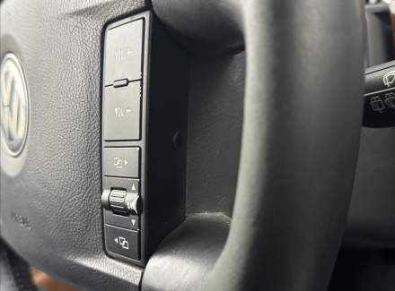 Volkswagen - Touareg