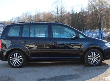 Volkswagen - Touran