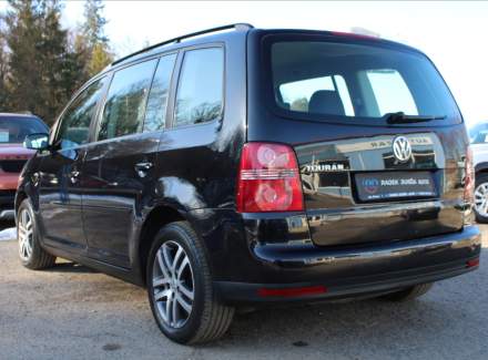 Volkswagen - Touran