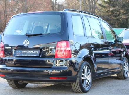 Volkswagen - Touran