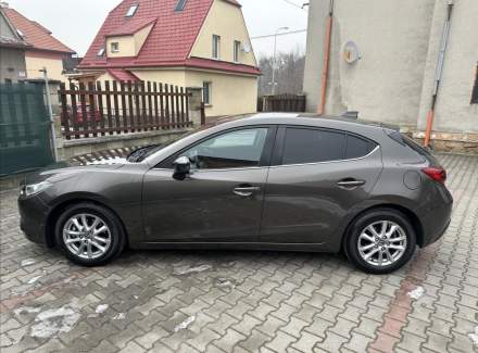 Mazda - 3