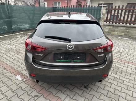 Mazda - 3