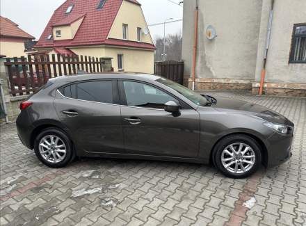 Mazda - 3