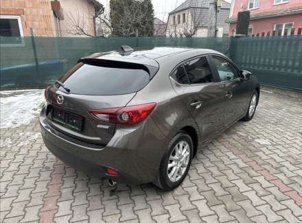 Mazda - 3