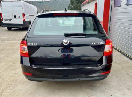 Škoda - Octavia