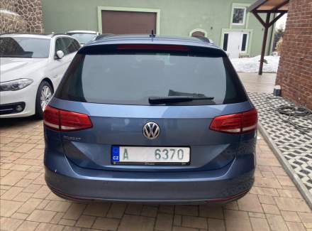 Volkswagen - Passat