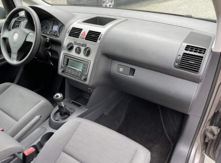 Volkswagen - Touran
