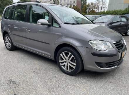 Volkswagen - Touran