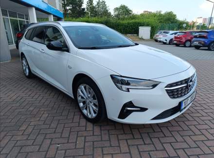 Opel - Insignia
