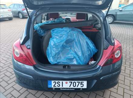 Opel - Corsa