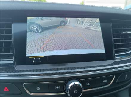 Opel - Insignia