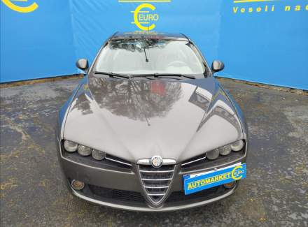Alfa Romeo - 159