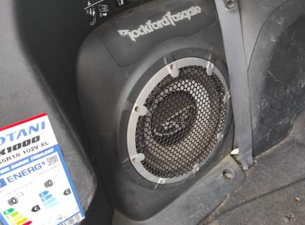 Mitsubishi - Outlander