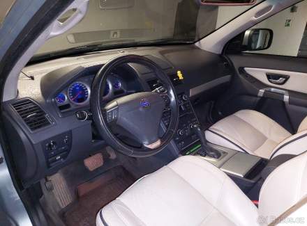 Volvo - XC90