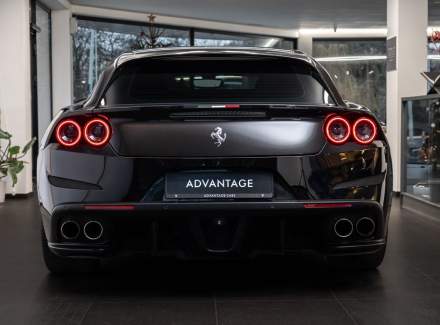 Ferrari - GTC4Lusso