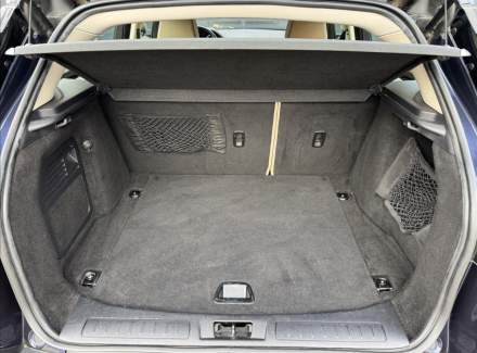 Land Rover - Range Rover Evoque