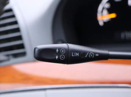 Mercedes-Benz - S-class