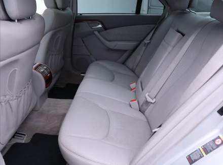 Mercedes-Benz - S-class