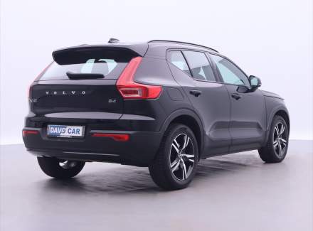 Volvo - XC40