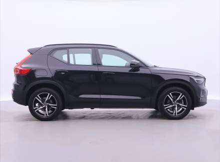 Volvo - XC40