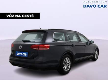 Volkswagen - Passat