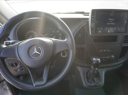 Mercedes-Benz - Vito