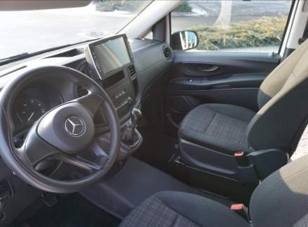 Mercedes-Benz - Vito