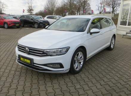 Volkswagen - Passat