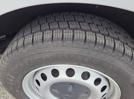 Mercedes-Benz - Vito