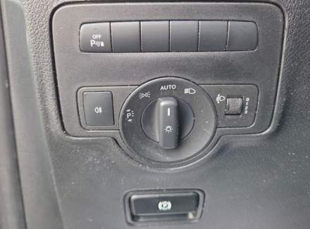 Mercedes-Benz - Vito