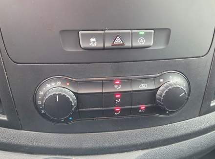 Mercedes-Benz - Vito