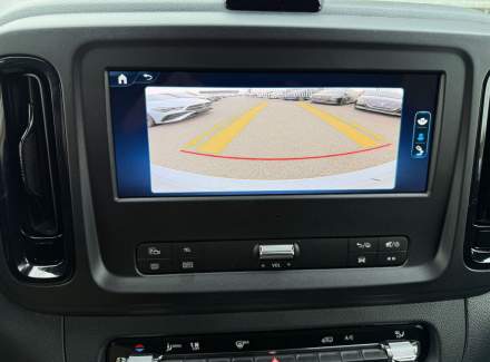 Mercedes-Benz - Vito