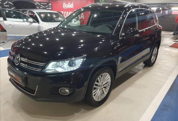 Volkswagen - Tiguan