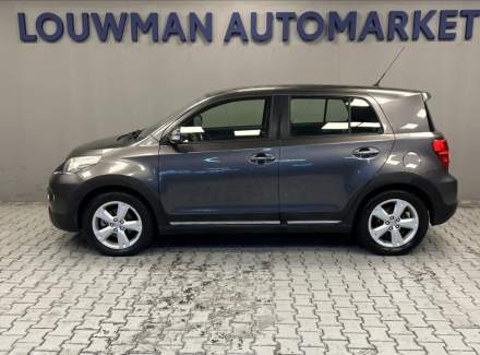 Toyota - Urban Cruiser