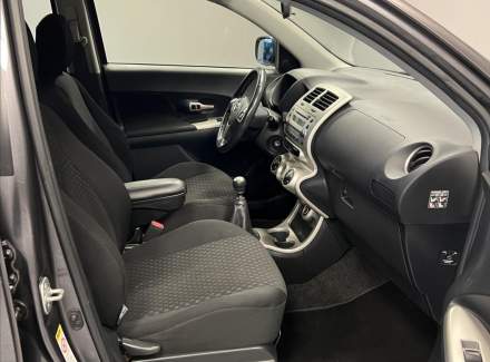 Toyota - Urban Cruiser