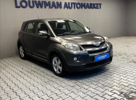 Toyota - Urban Cruiser