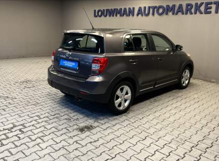 Toyota - Urban Cruiser