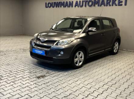 Toyota - Urban Cruiser