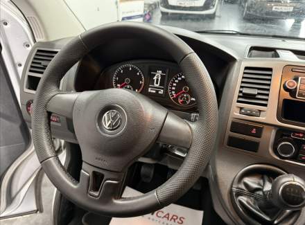 Volkswagen - Caravelle