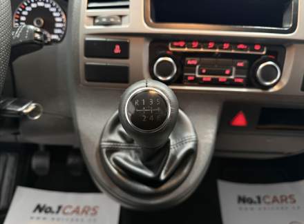 Volkswagen - Caravelle