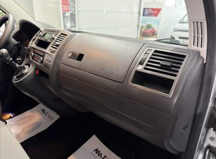 Volkswagen - Caravelle