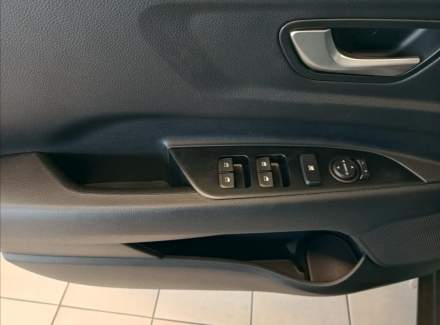 Kia - Stonic