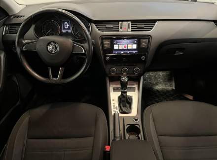 Škoda - Octavia